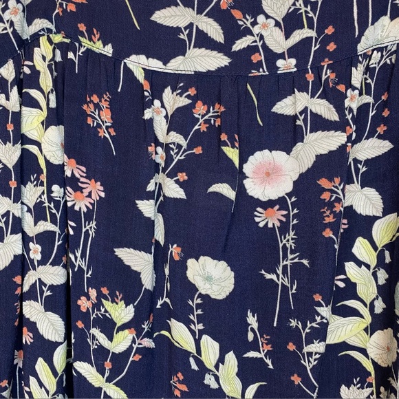 GAP Floral Print Tank Blouse Wide Straps Sz XS - Picture 9 of 9